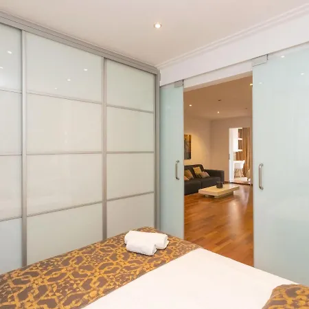 Centro- Passeig De Gracia - Casa Batllo By Interhome *